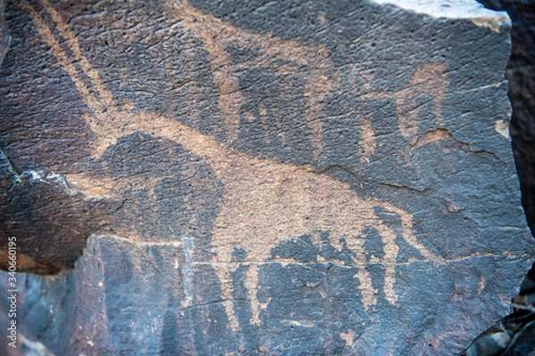 Obraz cave paintings in Abourma