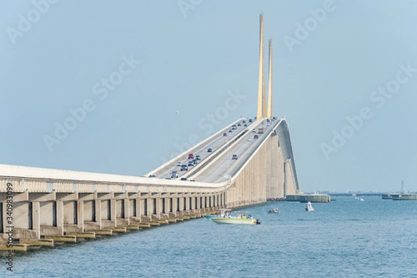 Obraz Approach to Skyway Bridge with boaters fishing on one side