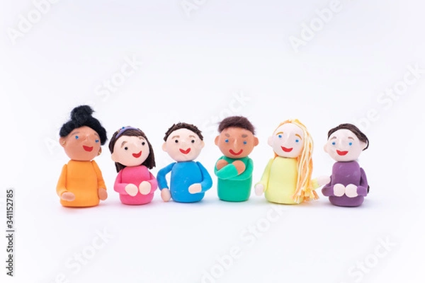 Obraz 手作り紙粘土人形　英会話教室　国際交流　グローバルコミュニケーション