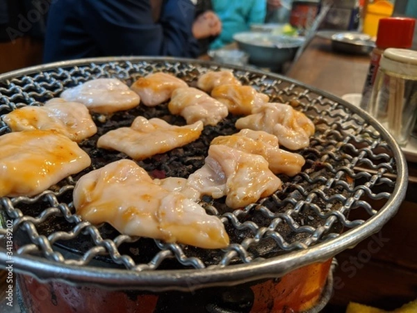 Obraz 焼き始めのホルモン