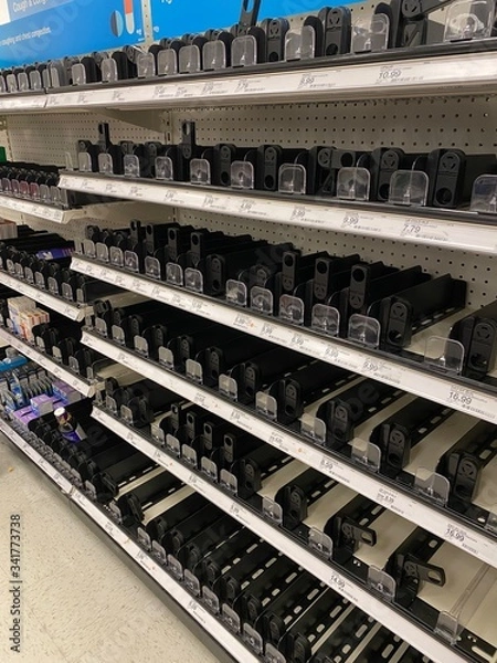 Obraz Empty shelves due to Covid