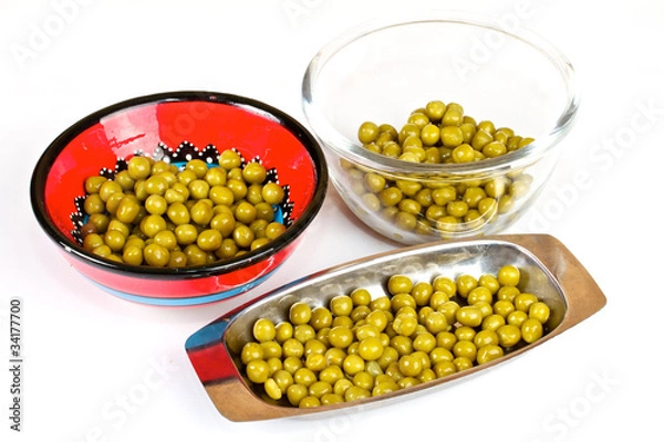 Obraz green peas on a white background