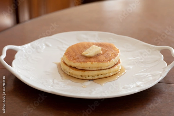 Fototapeta 自宅のホットプレートで焼いたパンケーキ