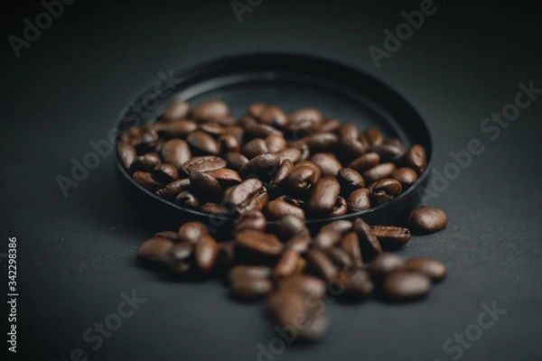 Obraz coffee beans in a cup
