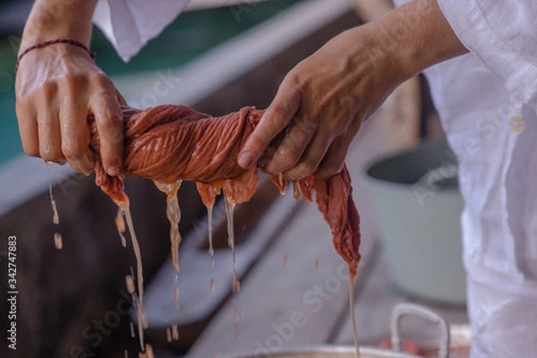 Obraz hand dyeing fabrics made from natural dyes
