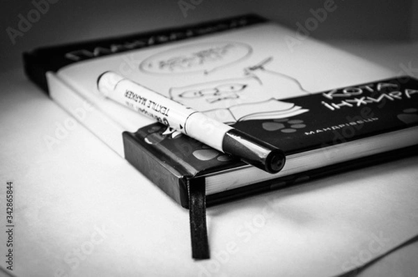 Fototapeta black and white notebook with marker