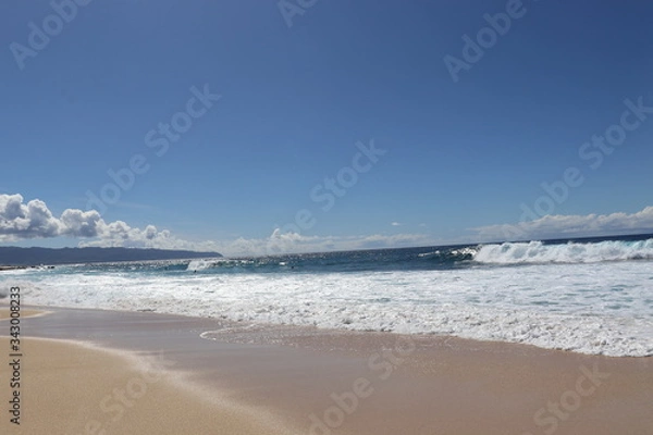 Fototapeta The Banzai Pipeline surf reef break located in Hawaii at Ehukai Beach Park in Pupukea on Oahu North Shore