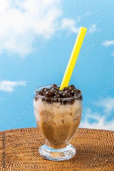 Obraz タピオカミルクティー　Milk tea with black tapioca bubble