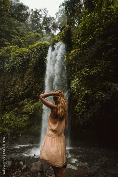 Obraz Sendang Gile Waterfall
