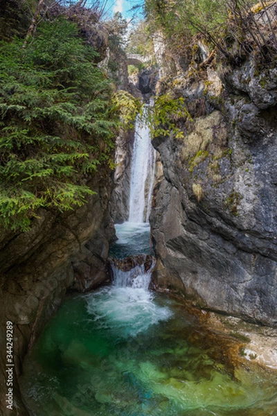 Obraz Tatzelwurm waterfalls in Oberaudorf, Bavaria in spring