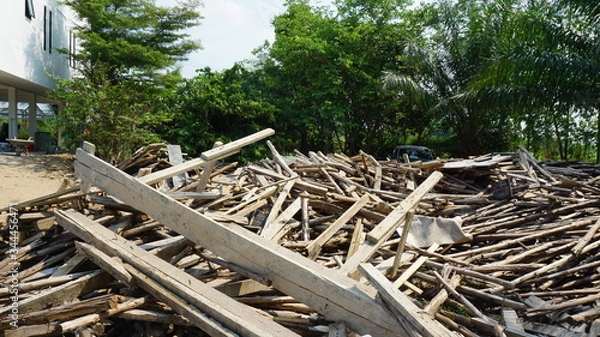 Fototapeta Scrap materials in the construction site