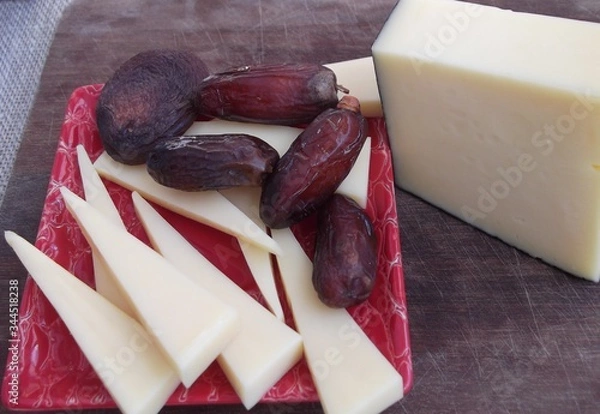 Obraz cheese and dates