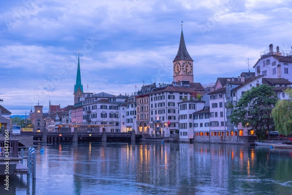 Fototapeta Beautiful view of Zurich in the quiet morning.