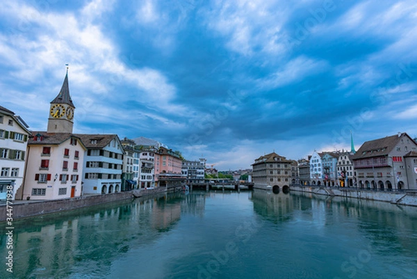 Fototapeta Beautiful view of Zurich in the quiet morning.