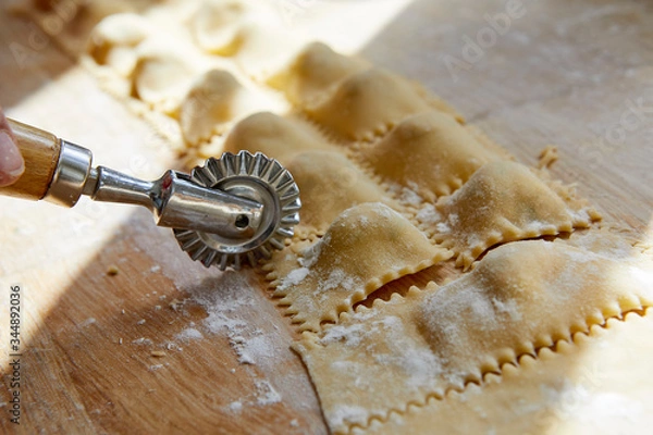 Fototapeta Préparation de raviole