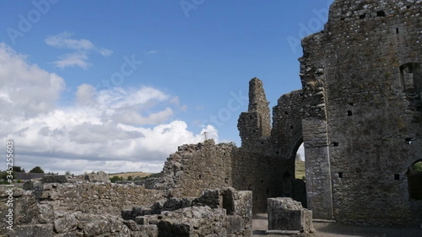 Fototapeta The Rock of Cashel, also known as Cashel of the Kings and St. Patrick's Rock, is a historic site located at Cashel, County Tipperary, Ireland.