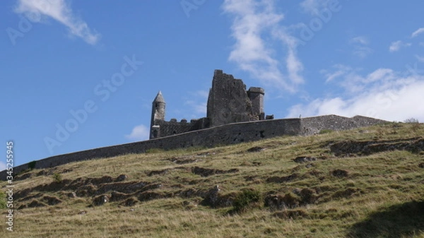 Fototapeta The Rock of Cashel, also known as Cashel of the Kings and St. Patrick's Rock, is a historic site located at Cashel, County Tipperary, Ireland.