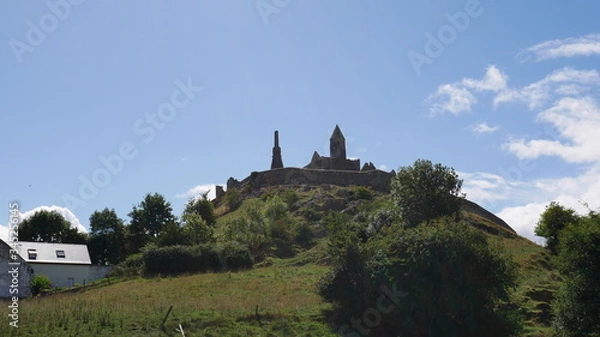Fototapeta The Rock of Cashel, also known as Cashel of the Kings and St. Patrick's Rock, is a historic site located at Cashel, County Tipperary, Ireland.