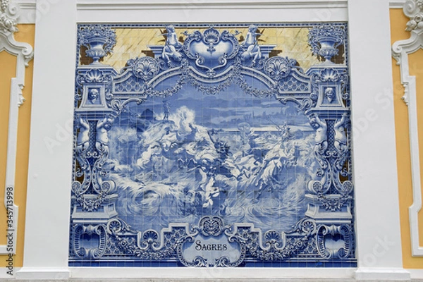 Obraz Blaue Azulejos als Fassadenelemente in Lissabon