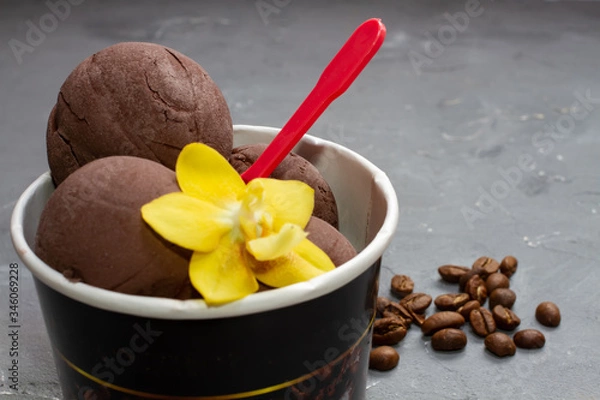 Fototapeta Ice cream balls in paper cup