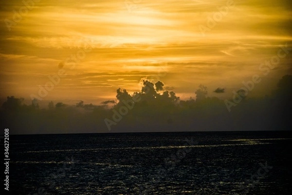 Obraz sunset at sea, bahamas