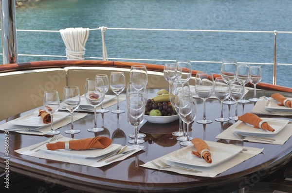 Obraz dinner table on the boat