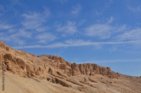 Fototapeta 
The erosion of sandstone mountains at the Valley of the King.