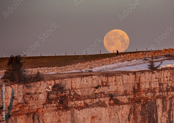 Obraz moon over the mountains