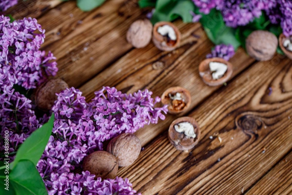 Fototapeta lilac sweets cake wood