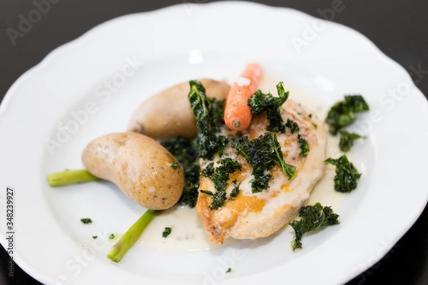 Fototapeta Chicken dinner