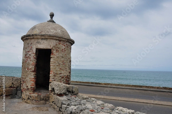 Obraz Vigilant tower in the city wall