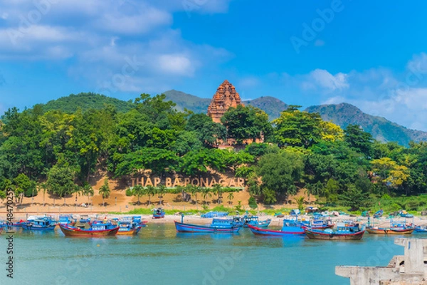Obraz view of the bay of ponagar in vietnam