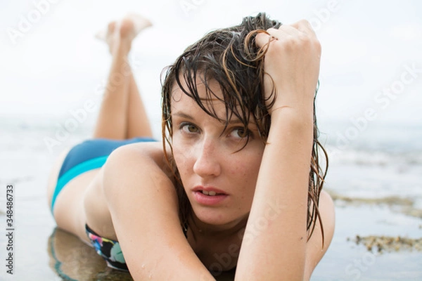 Obraz chica playa bañador