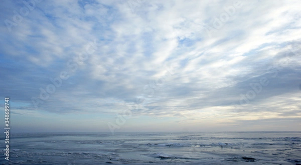 Obraz clouds in the sky and sea
