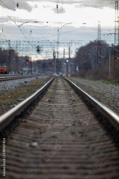 Fototapeta railroad tracks in the distance
