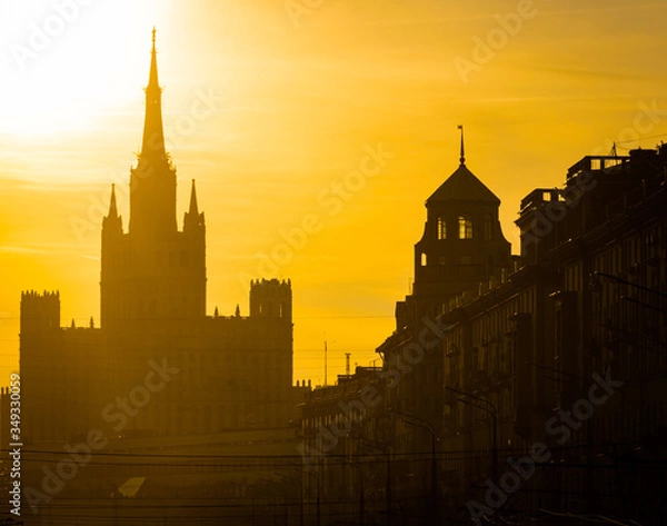 Obraz Высотка на Баррикадной на закате