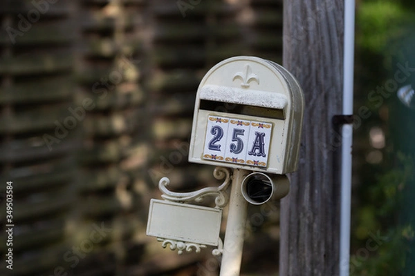 Obraz mailbox on the background of the house