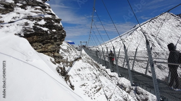 Obraz walkway between mountains