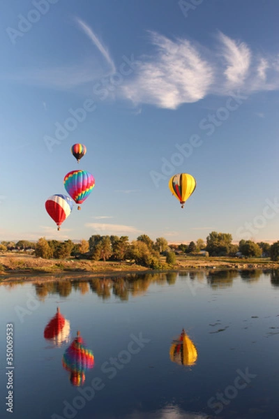 Obraz hot air balloon over river