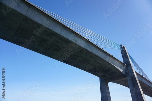 Obraz 小田原港にかかる西湘バイパス(小田原ブルーウェイブリッジ)