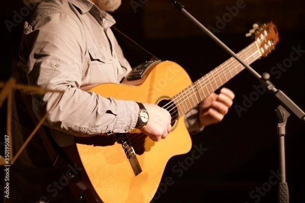 Obraz man playing guitar
