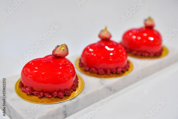 Obraz Strawberry Ice Cream Cake.