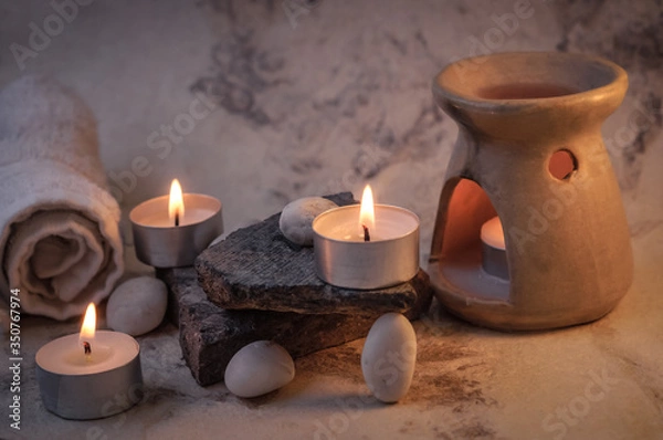 Fototapeta velas aromáticas para un día en el spa