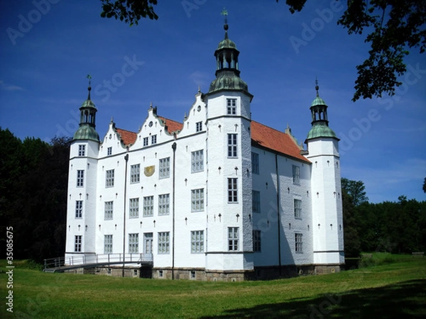 Obraz Old white ancient castle
