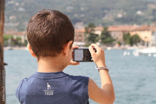 Obraz bambino che fotografa