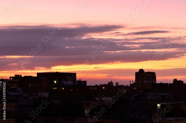 Obraz sunset over the city