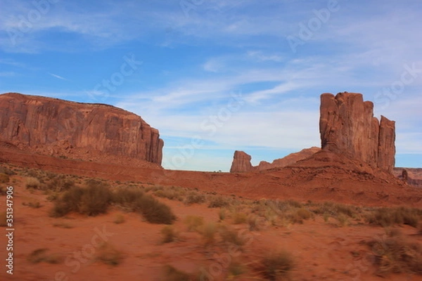 Obraz 西部劇でおなじみ　アメリカ屈指の絶景　モニュメントバレー