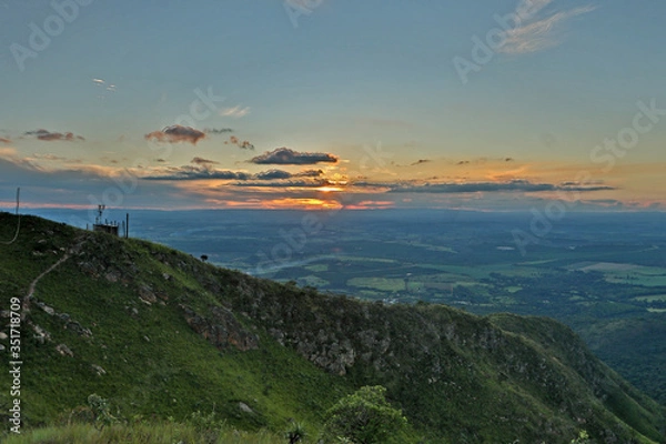 Fototapeta mountains and valleys during dusk