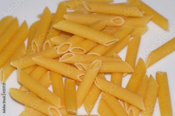 Obraz macarrones crudos