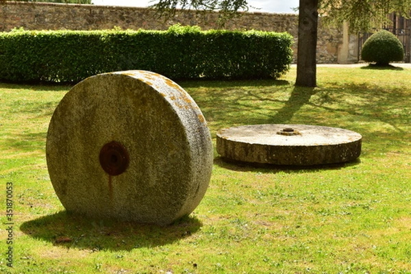 Obraz old wooden bench